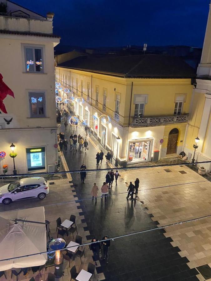 B&B A Due Passi Caserta Exterior photo